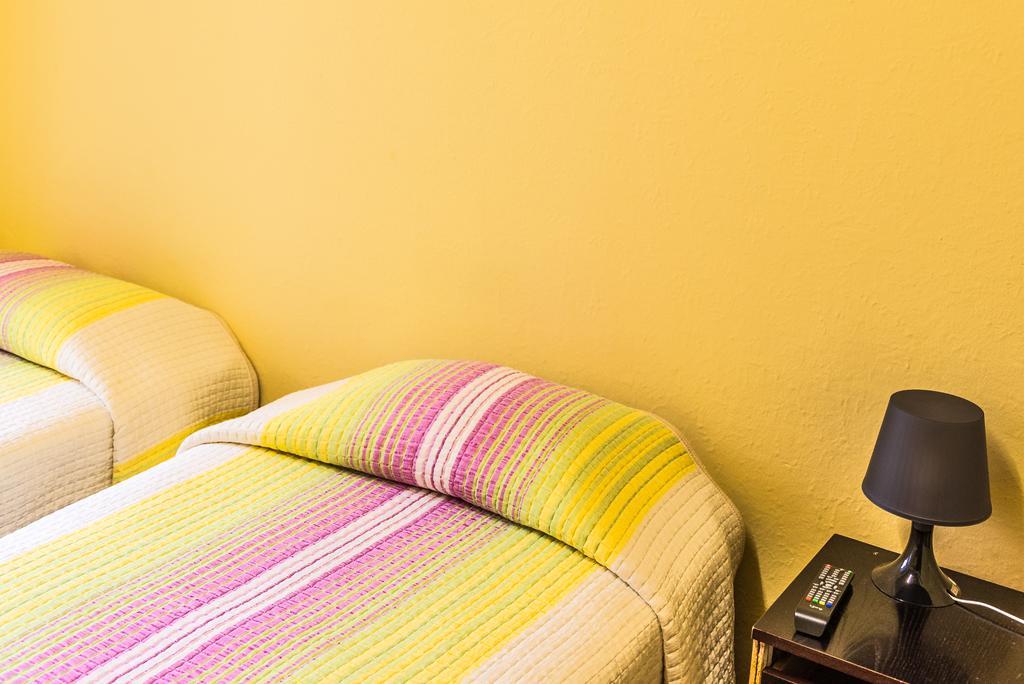 Hostel Turistic Castell Barcelona Exteriér fotografie