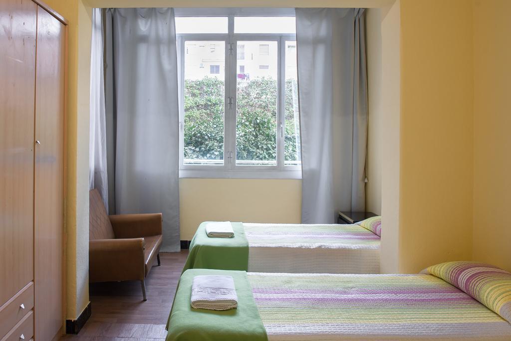 Hostel Turistic Castell Barcelona Exteriér fotografie