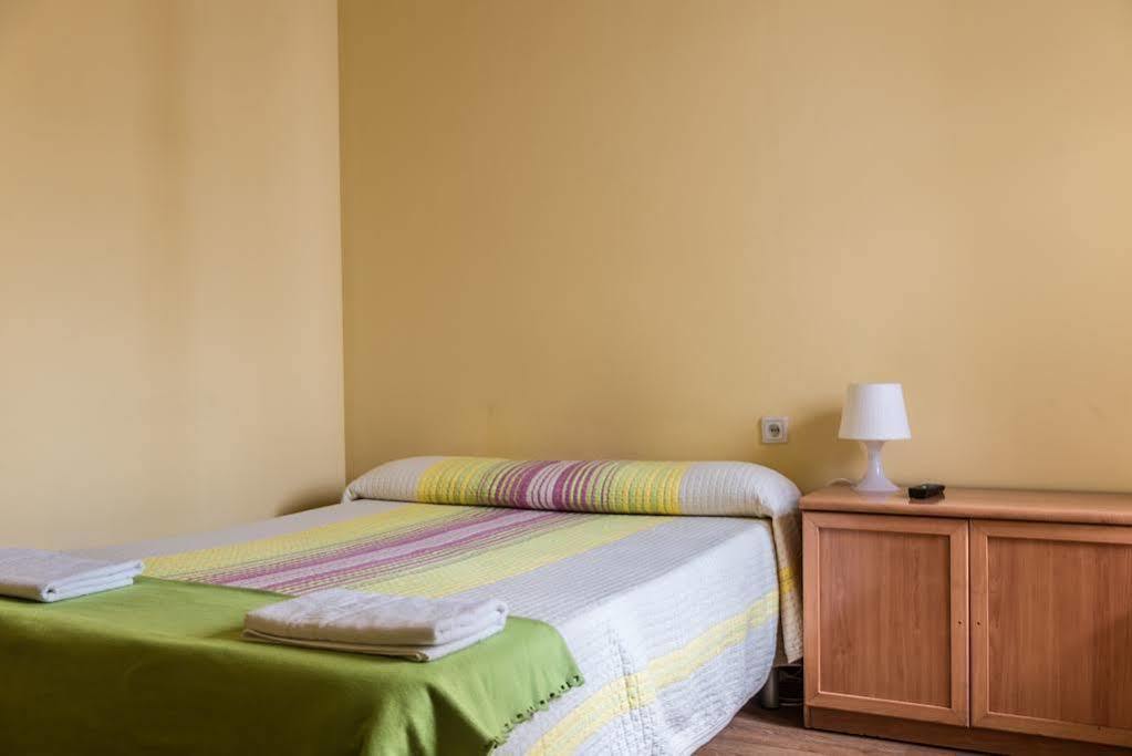 Hostel Turistic Castell Barcelona Exteriér fotografie